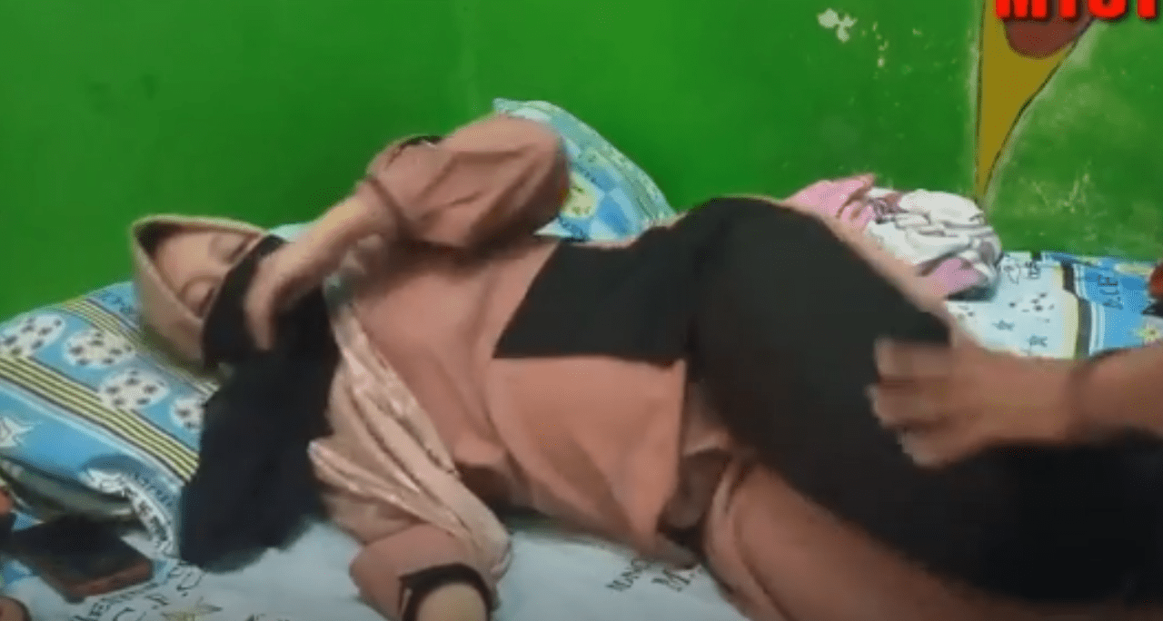 nonton video video panas jilbab indonesia
